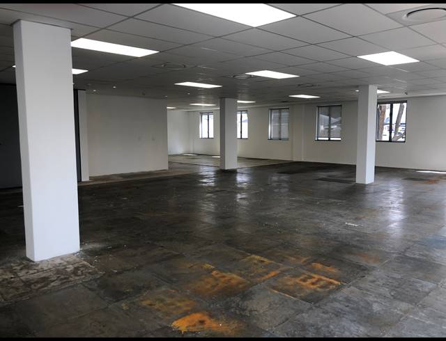 362M² OFFICE TO LET IN SANDHURST
